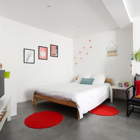 Charmant Studio, Au Coeur De La Ville De รีอง ภายนอก รูปภาพ