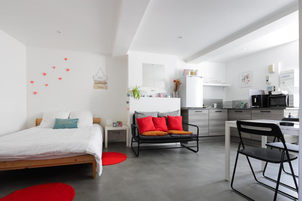 Charmant Studio, Au Coeur De La Ville De รีอง ภายนอก รูปภาพ